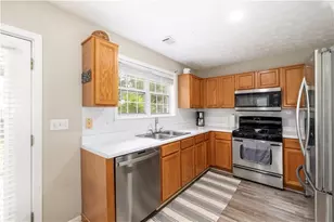5261 Underhill Ln, Sugar Hill, GA 30518 - Photo 11