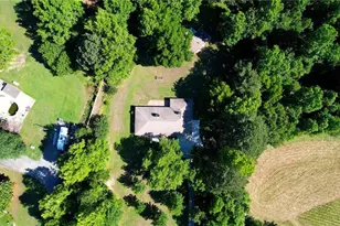 647 E Mays Rd, Stockbridge, GA 30281 - Photo 3