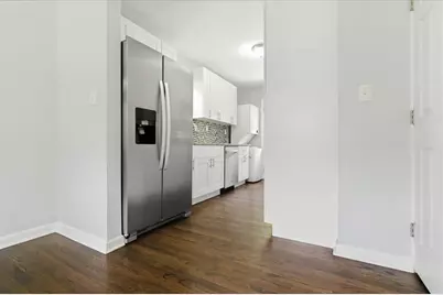 2705 Lincoln Court NW, Atlanta, GA 30318 - Photo 9
