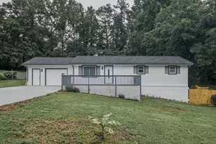 3313 Stoneybrook Dr, Douglasville, GA 30134 - Photo 1
