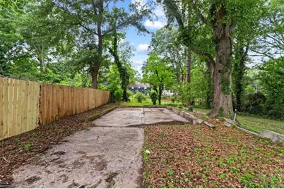 1939 Willa Dr, Decatur, GA 30032 - Photo 47