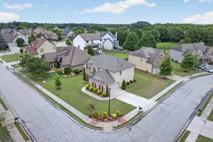 511 Starmist Ct, Loganville, GA 30052 - Photo 11
