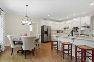 520 Estate Club Cir, Roswell, GA 30075 - Photo 9