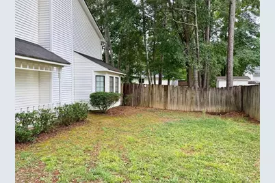 8885 Gardener Drive, Jonesboro, GA 30238 - Photo 3