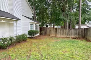 8885 Gardener Dr, Jonesboro, GA 30238 - Photo 3
