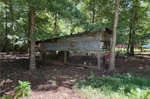 808 Rock Forge Rd, Jefferson, GA 30549 - Photo 17