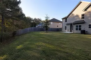 154 Newry Dr, Atlanta, GA 30349 - Photo 5