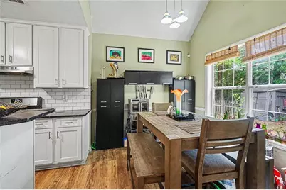 1072 Pennsylvania Run, Lawrenceville, GA 30043 - Photo 11