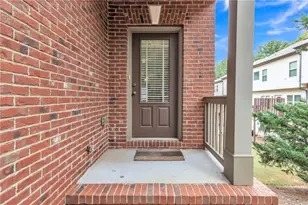 3179 Rock Port Cir, Peachtree Corners, GA 30092 - Photo 3