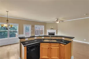 3179 Rock Port Cir, Peachtree Corners, GA 30092 - Photo 13