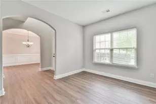 3633 Fallen Oak Dr, Buford, GA 30519 - Photo 5