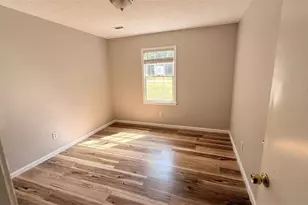 55 Oak Crest Ct, Covington, GA 30016 - Photo 5