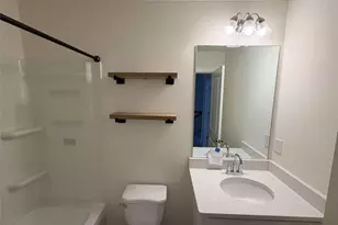 1911 Plainsboro Dr, Stonecrest, GA 30058 - Photo 11