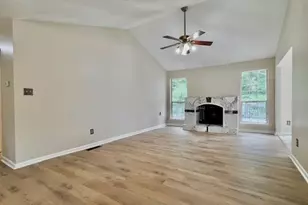 5335 Durham Ridge Ct NW, Lilburn, GA 30047 - Photo 3