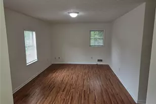 2300 Maryland Ct, Decatur, GA 30032 - Photo 5