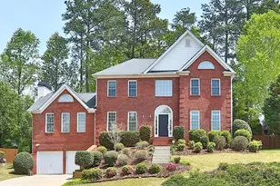 10995 Kimball Crest Dr, Alpharetta, GA 30022 - Photo 1