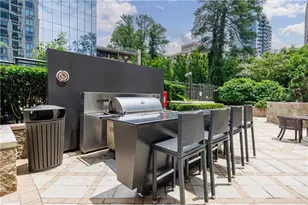 3445 Stratford Rd NE, Atlanta, GA 30326 - Photo 43