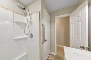 2461 Sherwood Pl SW, Marietta, GA 30008 - Photo 25