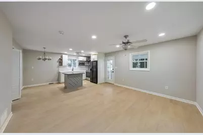 2461 Sherwood Place SW, Marietta, GA 30008 - Photo 11