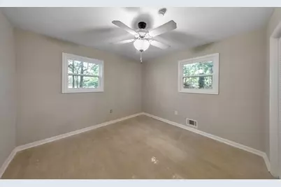 2461 Sherwood Place SW, Marietta, GA 30008 - Photo 29