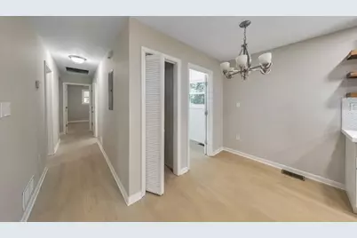 2461 Sherwood Place SW, Marietta, GA 30008 - Photo 15
