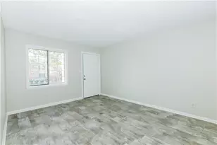 2045 Alison Ct, Atlanta, GA 30311 - Photo 9