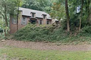 6095 River Chase Circle, Atlanta, GA 30328 - Photo 47
