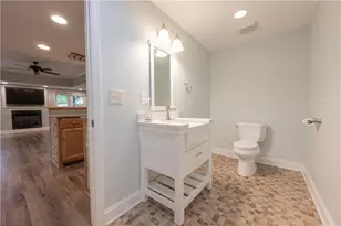 1073 Towne Lk Hls E, Woodstock, GA 30189 - Photo 39