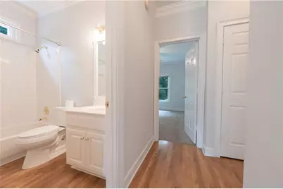 1073 Towne Lake Hills E, Woodstock, GA 30189 - Photo 15