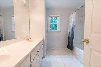 1073 Towne Lake Hills E, Woodstock, GA 30189 - Photo 29