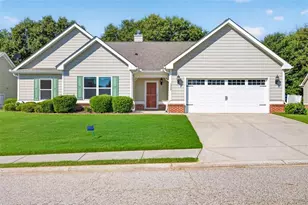 1239 Oak Springs Wy, Statham, GA 30666 - Photo 3