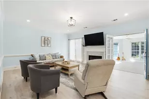 400 Gatehouse Ct, Alpharetta, GA 30009 - Photo 7