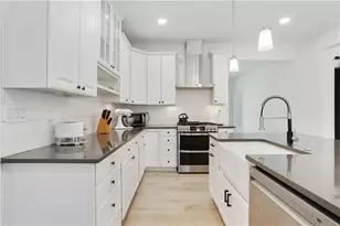 400 Gatehouse Ct, Alpharetta, GA 30009 - Photo 13