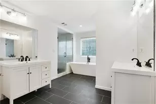 400 Gatehouse Ct, Alpharetta, GA 30009 - Photo 23