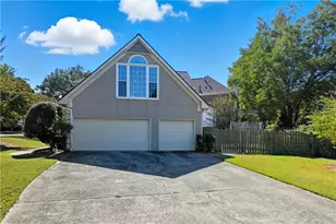 400 Gatehouse Ct, Alpharetta, GA 30009 - Photo 29