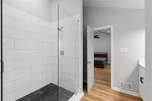 1980 Clinton Pl, Lawrenceville, GA 30043 - Photo 5