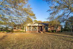 1526 N Cherokee Rd, Social Circle, GA 30025 - Photo 1