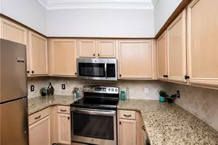 3777 Peachtree Road NE, Brookhaven, GA 30319 - Photo 13
