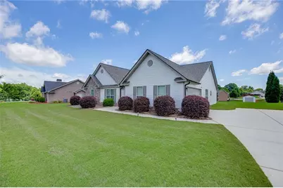 818 Bradmore Court, Hoschton, GA 30548 - Photo 3