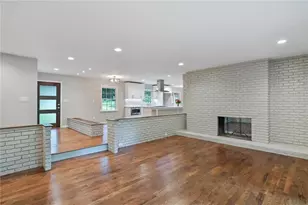 4176 Triple Creek Ct NE, Atlanta, GA 30319 - Photo 5