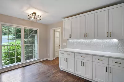 4176 Triple Creek Court NE, Atlanta, GA 30319 - Photo 9
