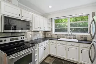 1513 Melrose Dr SW, Atlanta, GA 30310 - Photo 13