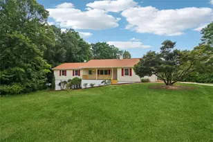 2810 Quillians Ct, Gainesville, GA 30506 - Photo 7