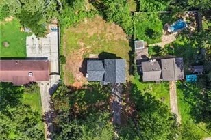 399 Hearth Pl, Lawrenceville, GA 30043 - Photo 29