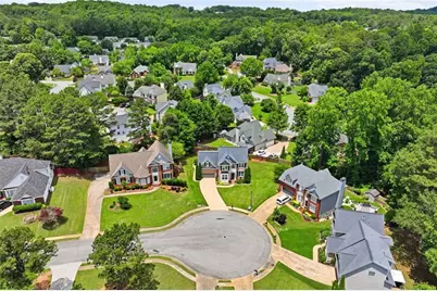 5437 Blue Cedar Drive, Sugar Hill, GA 30518 - Photo 3