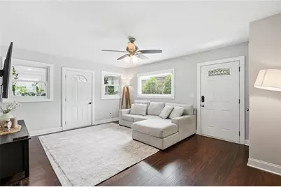 250 Cole Street NE, Marietta, GA 30060 - Photo 9