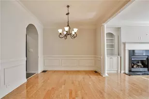 1934 Cobblestone Cir NE, Atlanta, GA 30319 - Photo 11