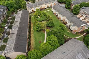 1934 Cobblestone Cir NE, Atlanta, GA 30319 - Photo 25