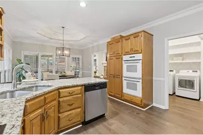 3069 Hillside Trail NE, Marietta, GA 30066 - Photo 7