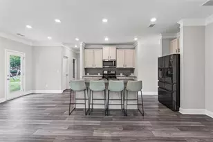 6830 Lancaster Xing, Flowery Branch, GA 30542 - Photo 19